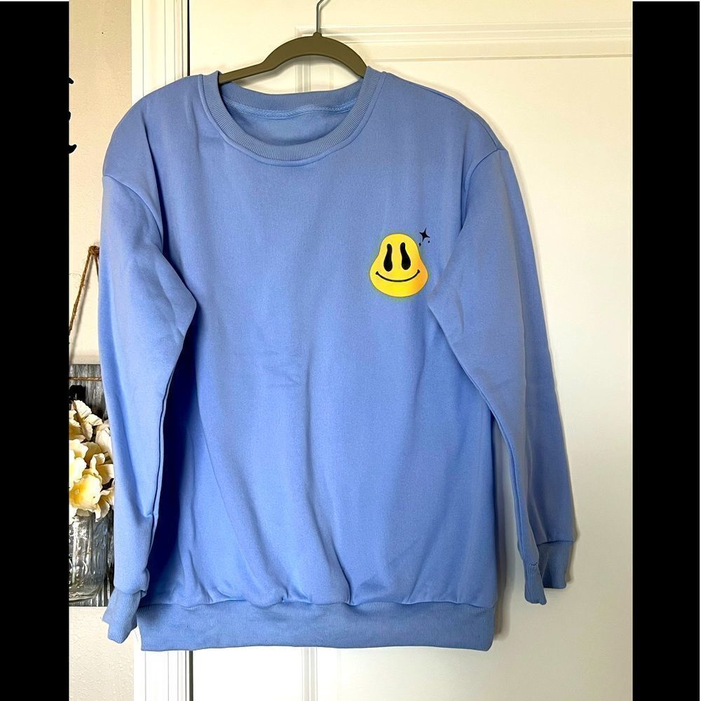 Blue pullover happy face sweatshirt